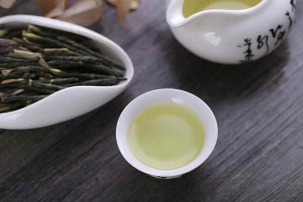 摄图网_500504212_banner_苦丁茶(企业商用).jpg 苦丁茶有什么功效