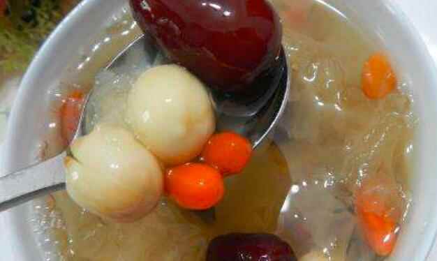 吃莲子的注意事项