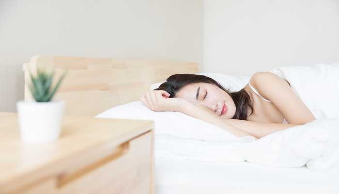 梦见掉牙什么意思(不同的人梦见掉牙的梦境解析)