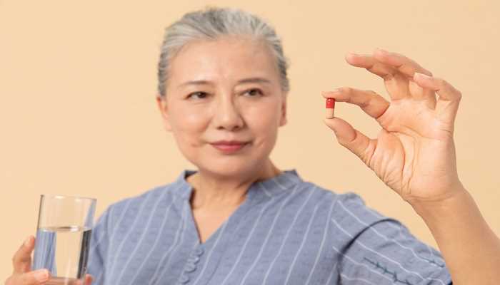 梦见死去的奶奶