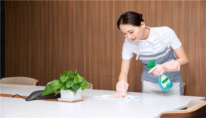 梦见收拾屋子杂乱东西是吉兆