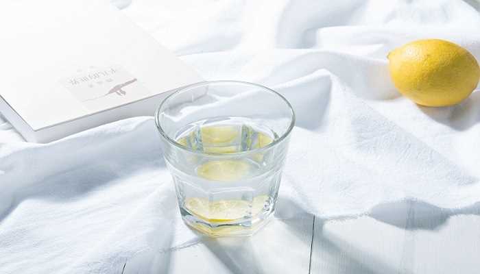 梦见玻璃杯碎了