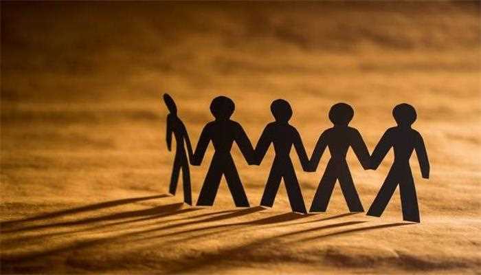 梦见纸人预示着梦者最近压力太大