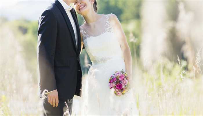 已婚梦见和老公办婚礼