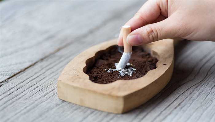 梦见买香烟