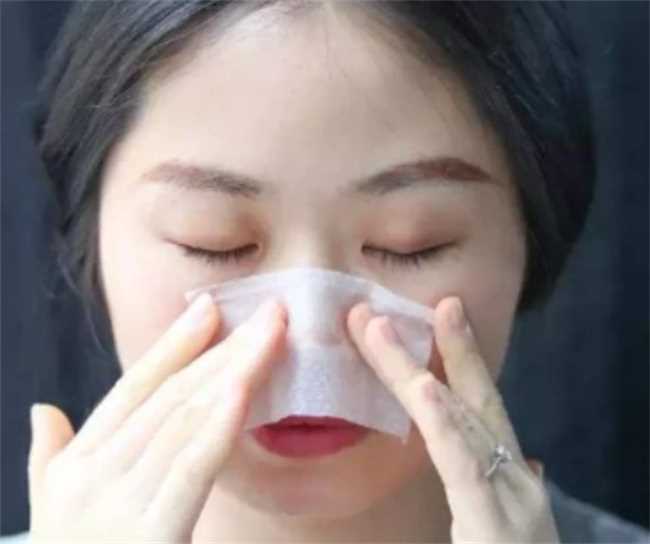 一招止住清鼻涕有什么方法(快速止住鼻涕小妙招是什么)