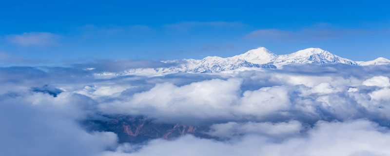 贡嘎山海拔(四川省最高的山峰就是指贡嘎山的主峰)