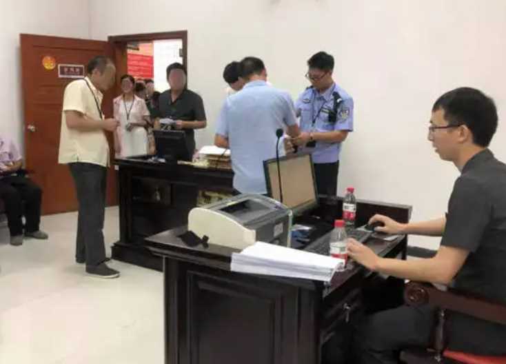 开发商虚假宣传是否构成欺诈(开发商在宣传时故意虚假是否构成欺诈)