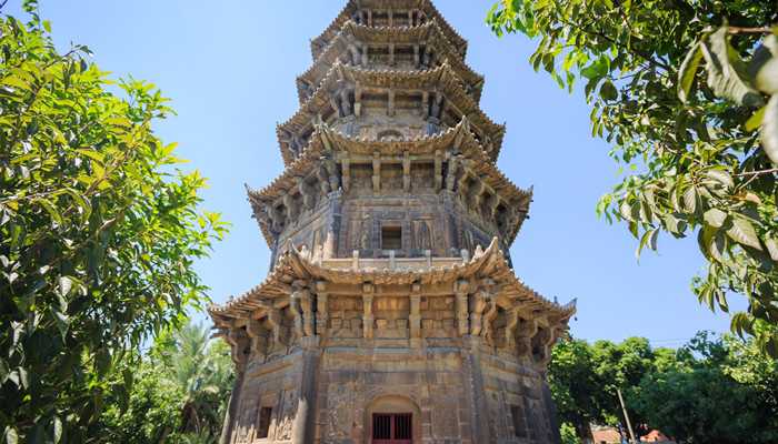 开元寺的历史背景(开元二十六年更名开元寺)