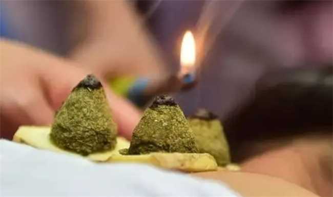 三伏灸上午做好还是下午做好(三伏灸什么时间段做最好)