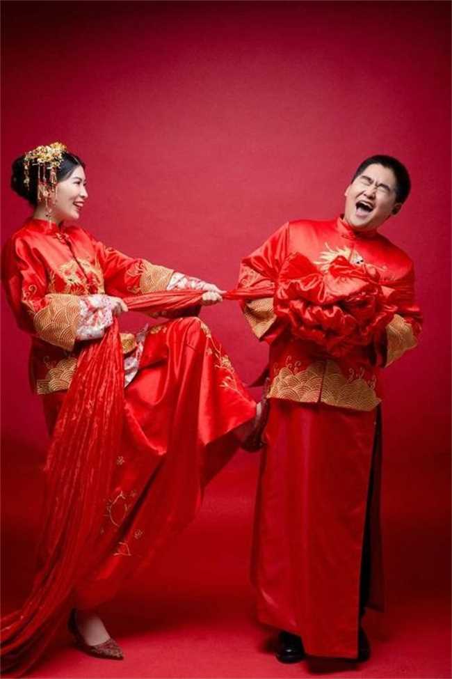 订婚宴是男方请还是女方请(订婚宴是女方请还是男方请)