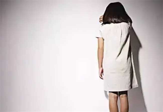 女孩子如何克服自卑
