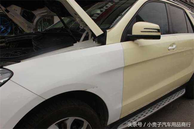 车漆泛黄用什么可以擦掉(汽车漆发黄要用什么清洗)
