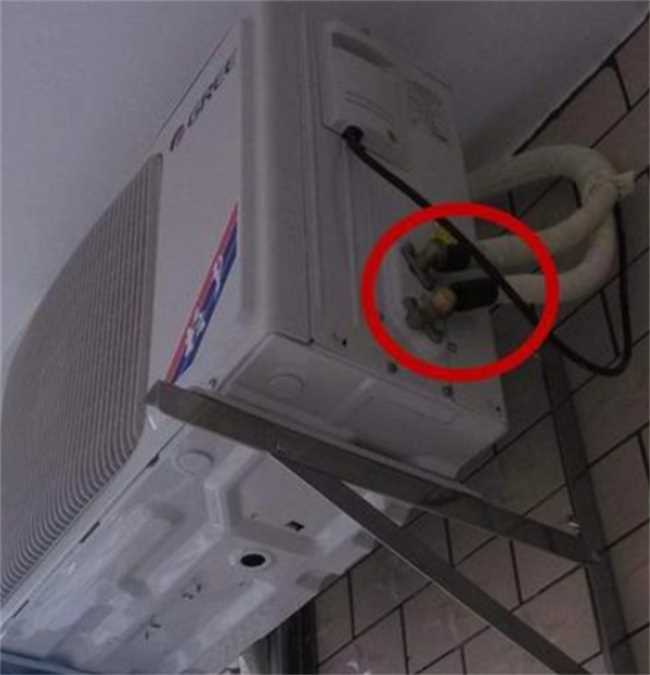 空调滴水怎么办(空调滴水怎么回事如果空调的外机滴水)