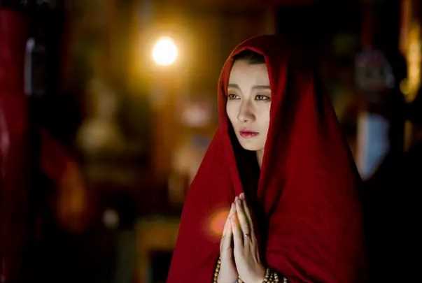 鼻子整高会带来财运吗(鼻子做高财运是否会来不可以带来财运)