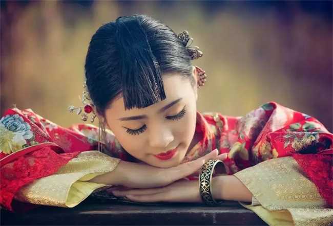 为什么老人都说圆脸有福气(为何老人都说圆脸有福气)