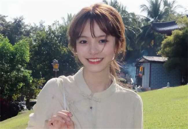 摩羯座的幸运色是什么颜色(摩羯座的幸运色是什么桃红色)