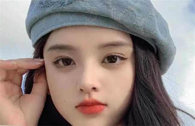 女人割双眼皮影响运气(女人割双眼皮不会影响运气)