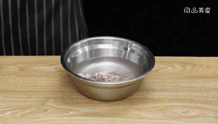 土豆烧排骨的做法(土豆怎么做好吃)