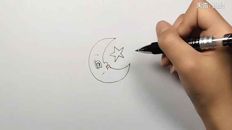 月亮简笔画(月亮中间画一颗五角星做装饰)