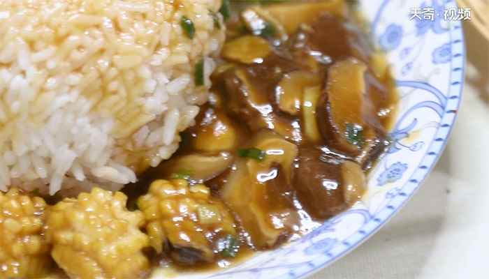 鲍鱼捞饭的做法(鲍鱼捞饭的做法大全)