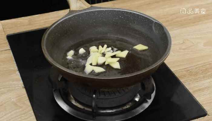 土豆烧排骨的做法(土豆怎么做好吃)