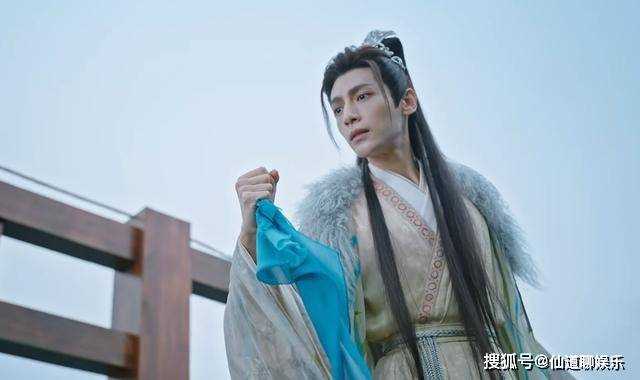 《长月烬明》叶夕雾两次落水 澹台烬的不同反应暴露了真心