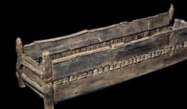环球考古大事记｜3000年前的香水是什么味道？还有神秘的床葬
