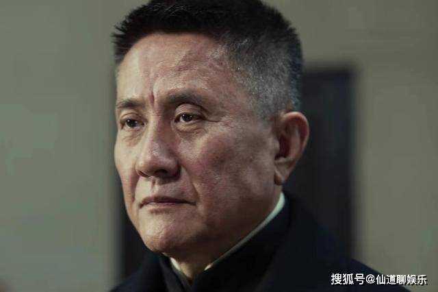 《无间》都不用猜了,佛手就是钢琴师 看懂这5个细节就明白了