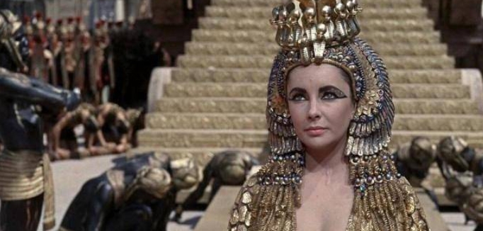 埃及艳后其实一点也不“艳”，那么她是靠什么征服凯撒大帝的呢？