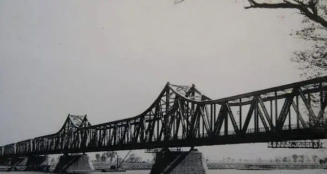 93年，骗子一人设局卖掉河北1座大桥，被捕后大笑：他们真去拆了