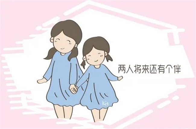 大儿子哭着求妈妈生二胎,妈妈问其原因,回答让全家人温暖!
