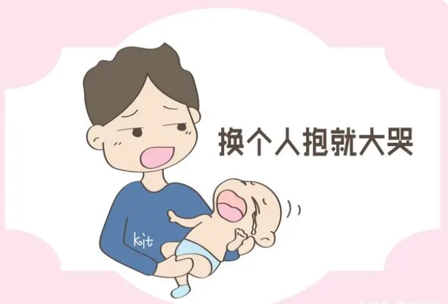 婴儿看似懵懂无知,实则这些表现,证明早已与爸妈相识
