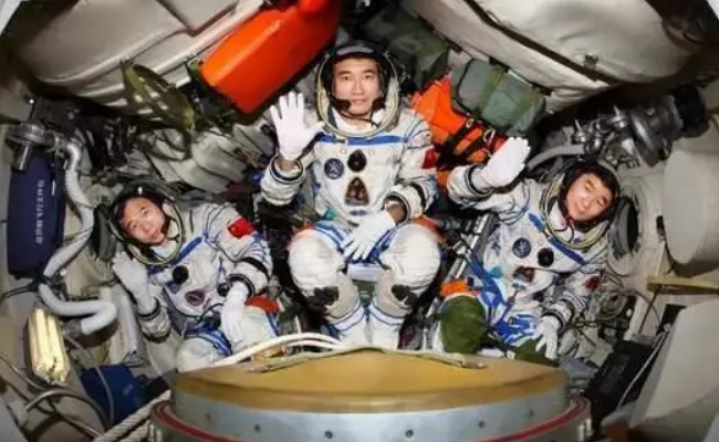 神舟十六号发射有哪些人员一飞冲天?