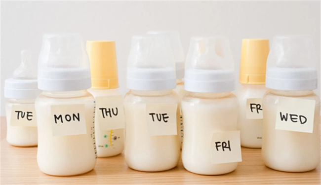 不消毒清洗奶瓶的正确方法 奶瓶不消毒给宝宝带来什么危害
