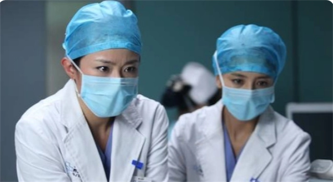 产科医生生孩子 和普通产妇有什么不同 过来人:方便也有代价