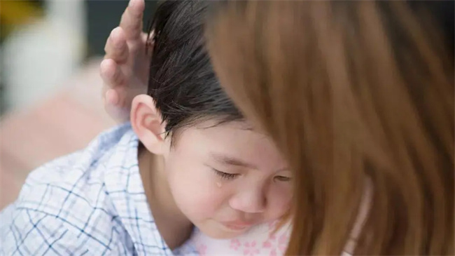 孩子上学前总说想妈妈怎么办 孩子总说想妈妈怎么开导