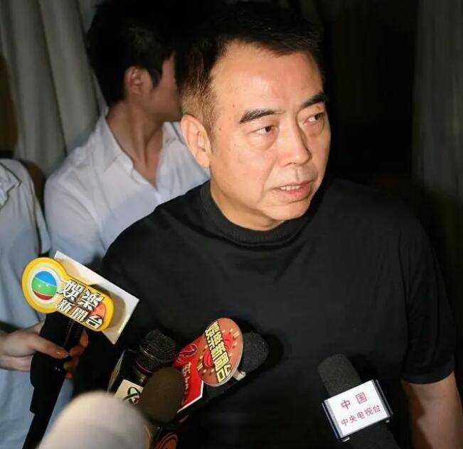志愿军三部曲杀青 陈凯歌拍戏40年没这么难过