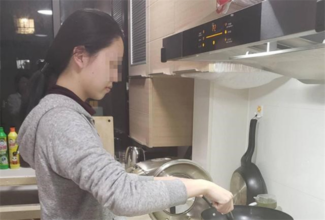 “你只管学习就行!”越疼孩子的父母 越容易养出高学历“废物”