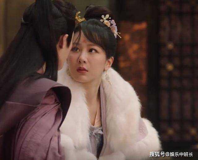 《长相思》相柳死前亲吻小夭并趁机抹去所有记忆 小夭哭到崩溃