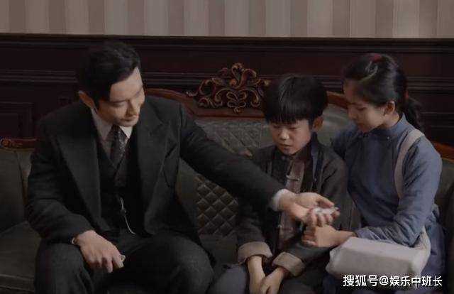 《潜行者》郑南雁身份反转!竟是潜伏了十几年的情报人 陶玉玲一语道破真相