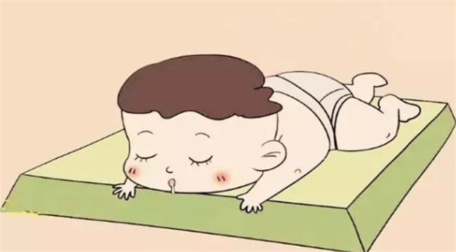 孩子总是趴着睡觉是什么原因 宝宝睡觉为什么爱趴着睡