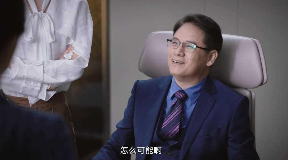 她的城:李英男屡屡受挫险跳楼自杀,撞见高总芊芊偷情 局面迎来转机