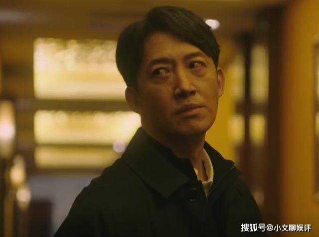 《一路朝阳》李慕嘉裕中索吻,意外暴露肩膀胎记 黎光直接崩溃不敢信