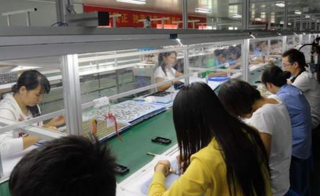 大学生暑假打工:“陷阱”防不胜防 要如何维权呢