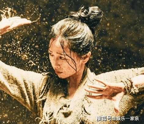 《云之羽》云为衫的真是身份是什么?除了魑这个身份之外 云为衫还有什么隐藏身份