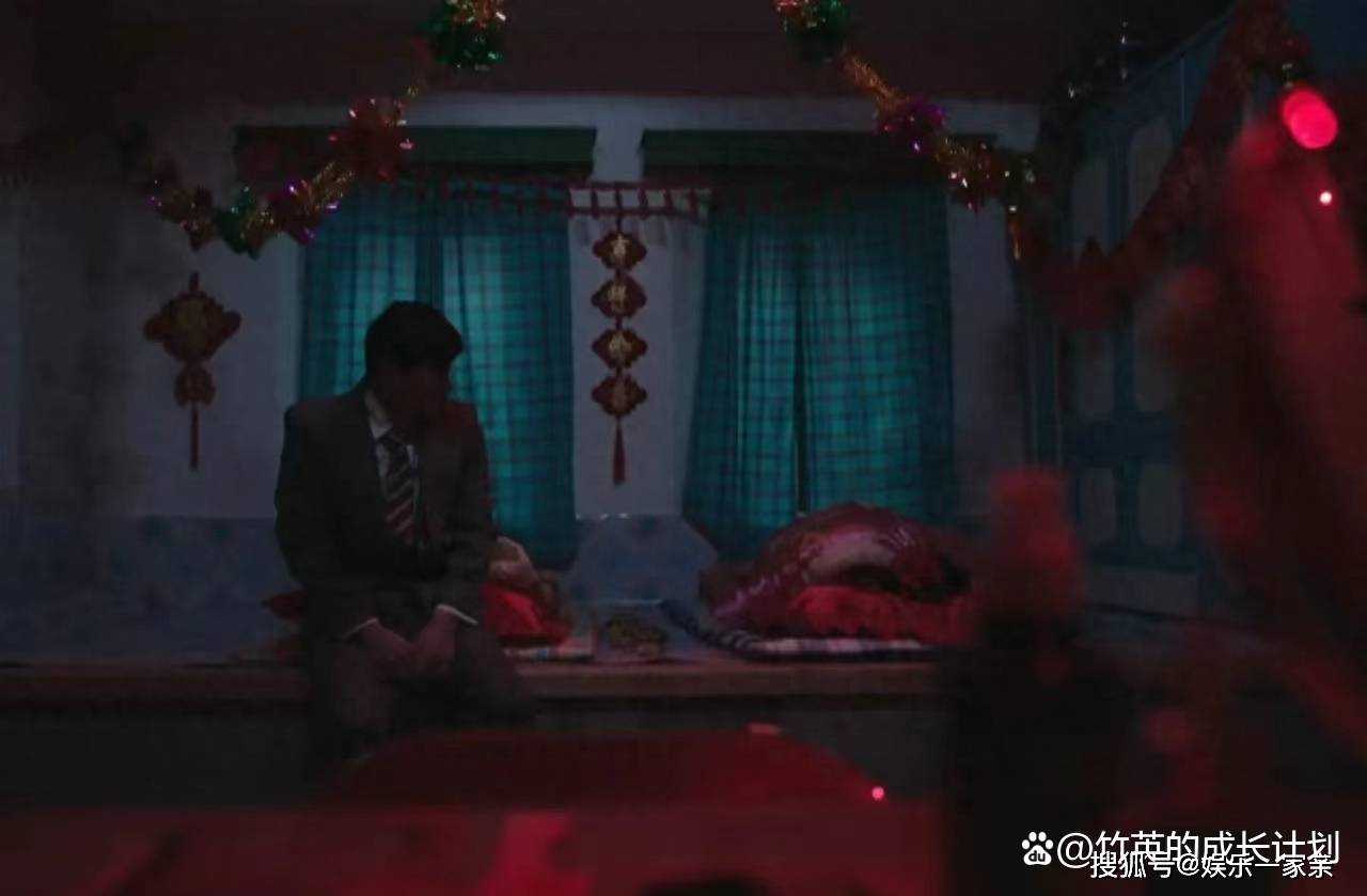 《父辈的荣耀》结婚十年仍是处女之身的梁凤霞 她的一把算盘太狠了