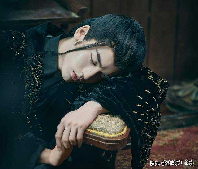 《云之羽》云为衫隐藏身份曝光!宫子羽拼死隐瞒 上官浅沦为一枚棋子