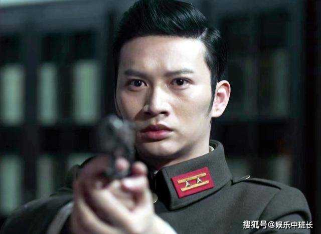 《蜂巢》三大败笔!删减太多剧情跳跃 穿帮和漏洞为何也辣么多