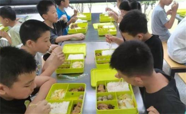媒体:预制菜进校园不是一件小事 什么是预制菜